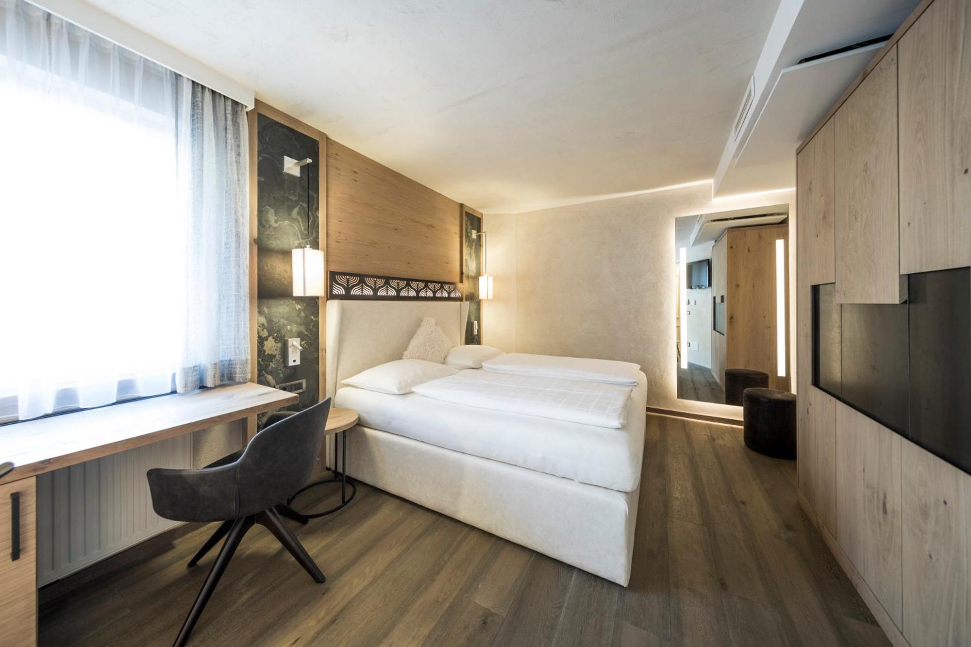 Hotel Prokulus Naturns Room photo